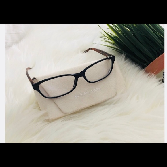 100 % Authentic Michael Kors eyeglasses - Picture 2 of 6